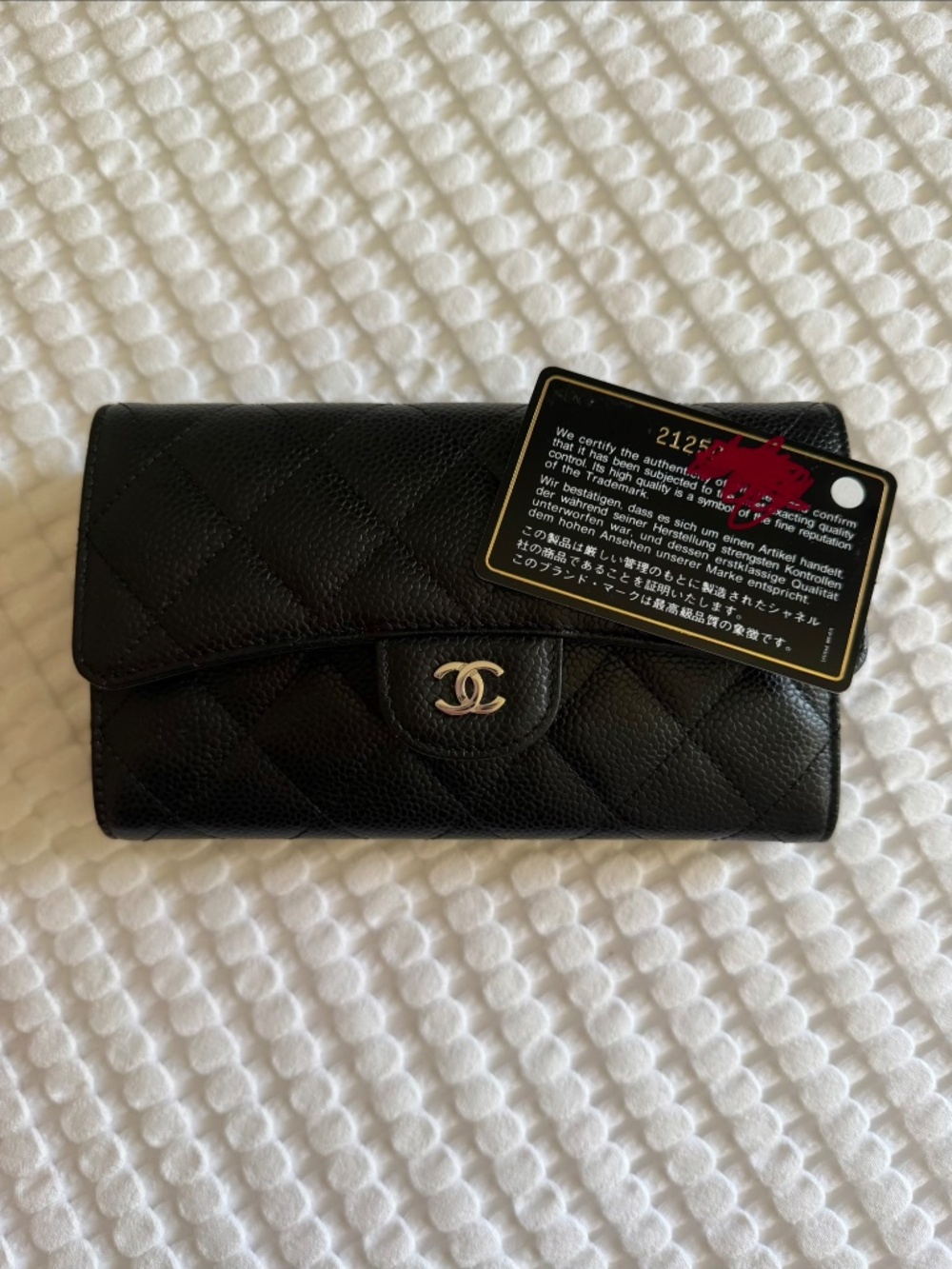 Chanel Wallet - Picture 8 of 9